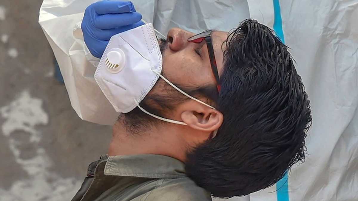 महाराष्ट्र में कोरोना के 492 नए मामले, 3 की मौत